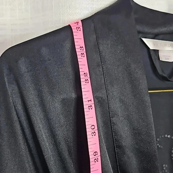 VS BRIDE ROBE - Picture 8 of 13